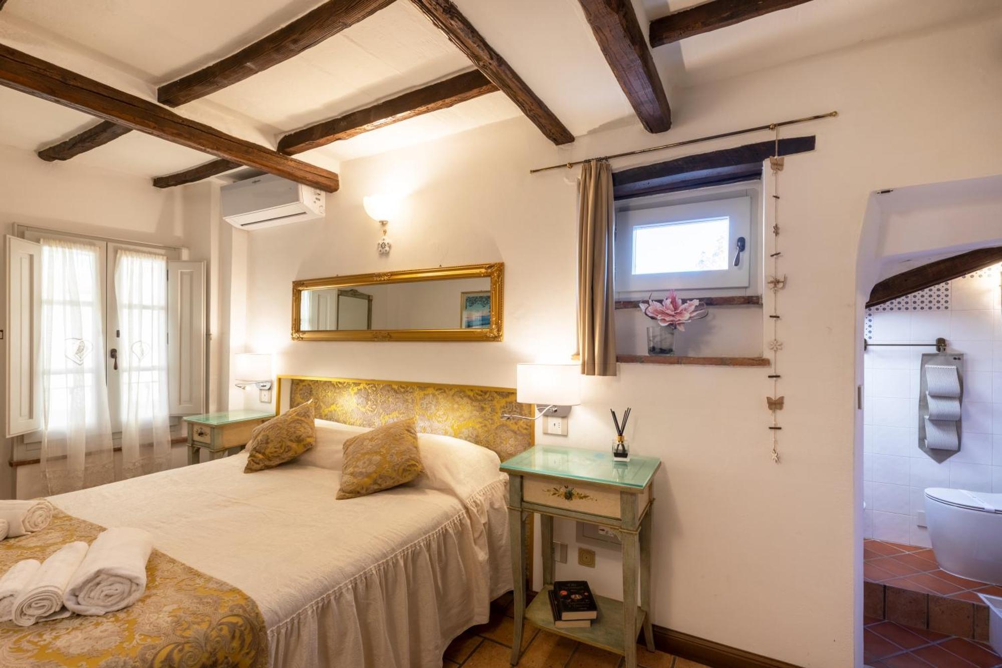 Bed and Breakfast Il Torrione Кастільйоне-дель-Лаго Екстер'єр фото