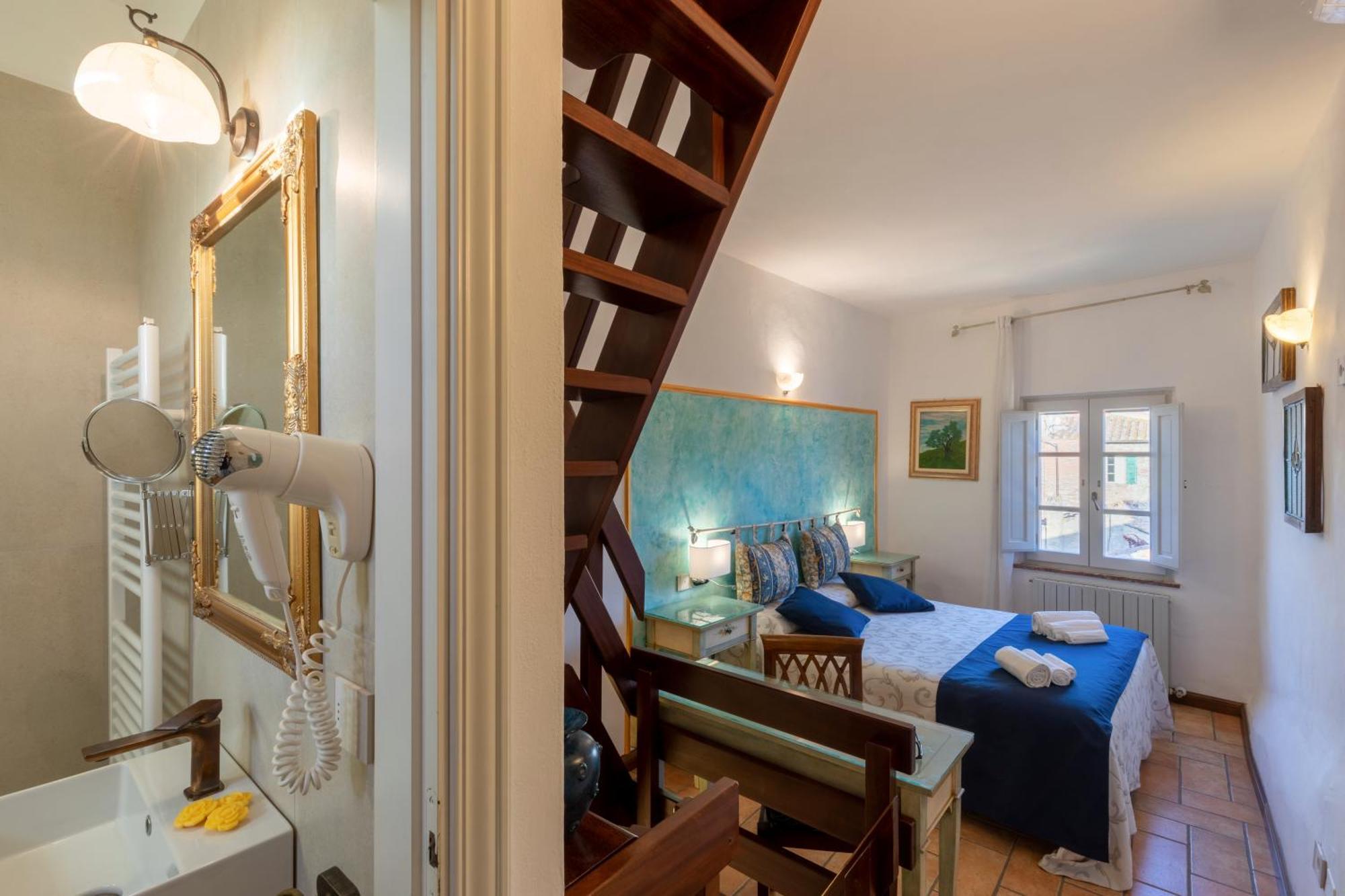Bed and Breakfast Il Torrione Кастільйоне-дель-Лаго Екстер'єр фото