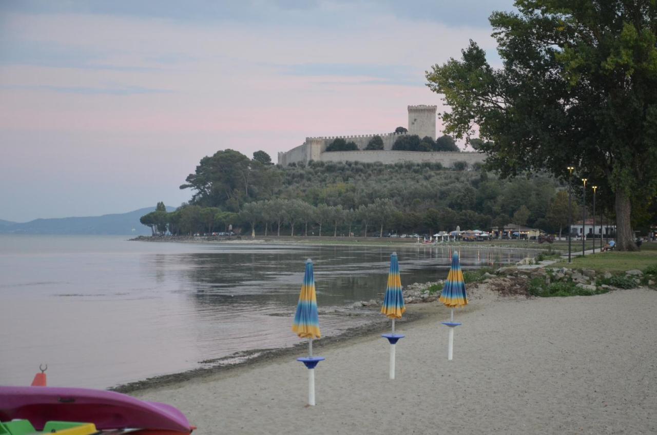 Bed and Breakfast Il Torrione Кастільйоне-дель-Лаго Екстер'єр фото